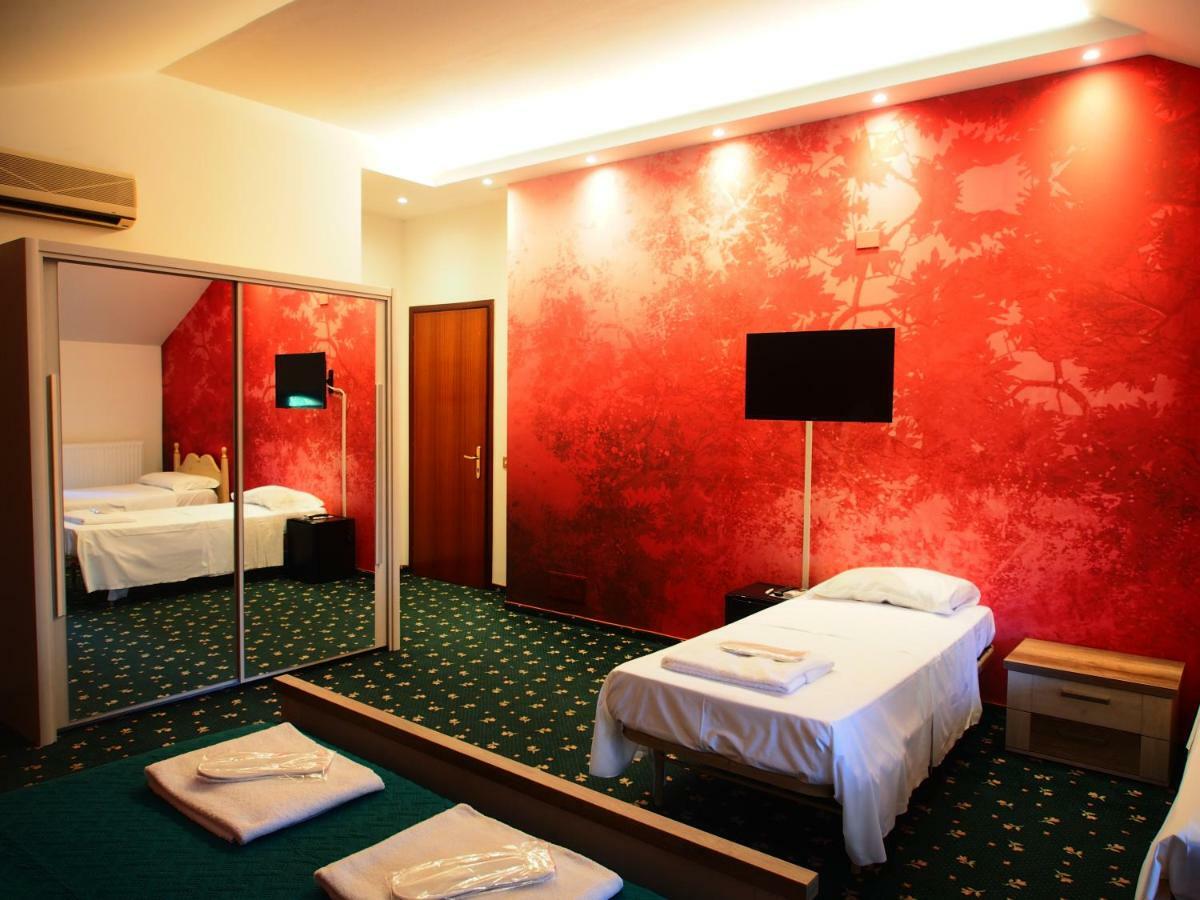 Hotel Parco Fola Albinea Exterior foto