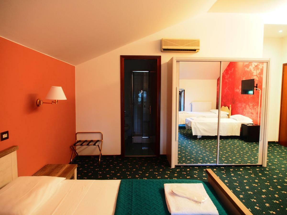 Hotel Parco Fola Albinea Exterior foto